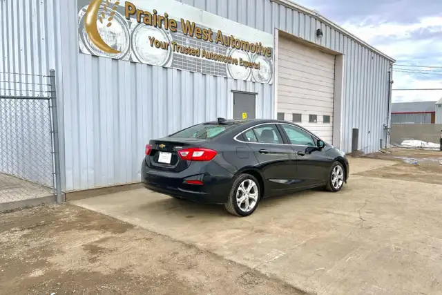 2017 Chevrolet Cruze Premier - Photo 5