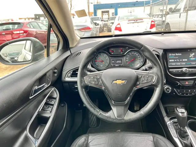 2017 Chevrolet Cruze Premier - Photo 15