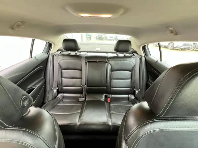 2017 Chevrolet Cruze Premier - Photo 19