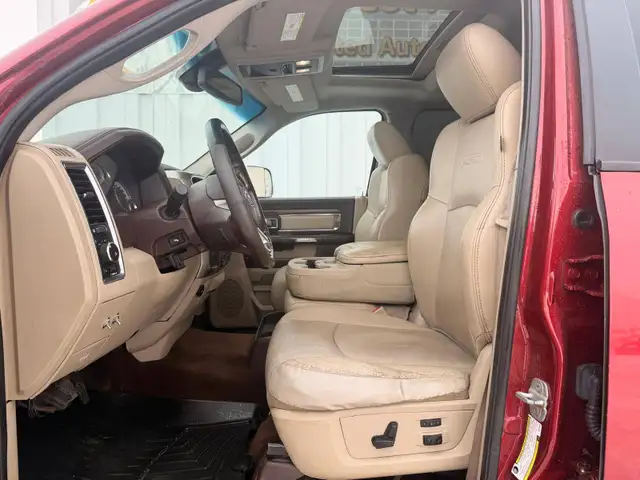 2013 Ram 3500 Laramie Crew Cab 6.7L L6 - Photo 14