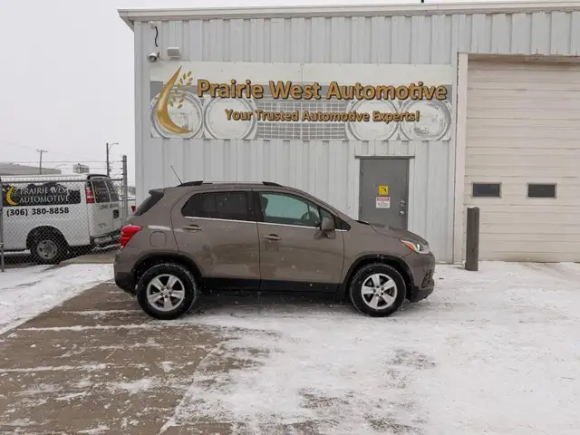 2020 Chevrolet Trax LT - Photo 4