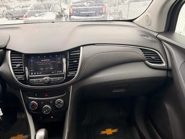 2020 Chevrolet Trax LT - Photo 18