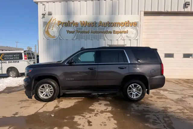 2017 Chevrolet Tahoe LT 4WD - 7 Passenger - Photo 8