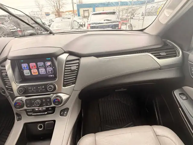 2017 Chevrolet Tahoe LT 4WD - 7 Passenger - Photo 20