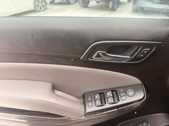 2017 Chevrolet Tahoe LT 4WD - 7 Passenger - Photo 21