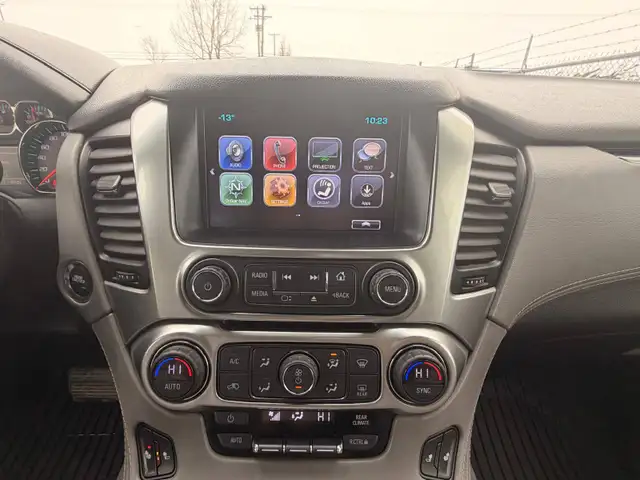 2017 Chevrolet Tahoe LT 4WD - 7 Passenger - Photo 22