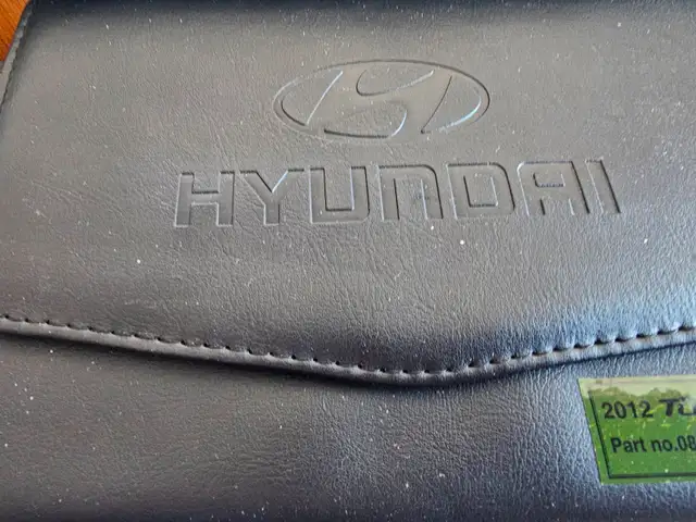 2012 HYUNDAI TUCSON AWD TOTALLY SPOTLESS ONE OWNER NON SMOKER - Photo 14