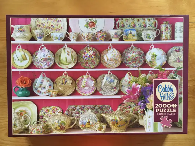 Casse-têtes / Puzzles (10 CT), 2000 pièces (I)