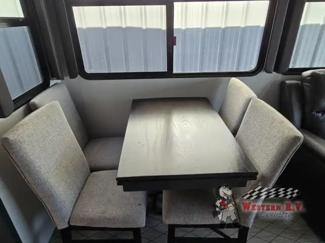 2022 Keystone RV Montana High Country 385BR - Photo 22