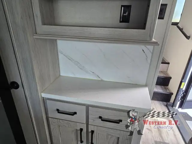 2022 Keystone RV Montana High Country 385BR - Photo 40