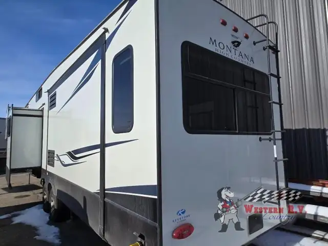 2022 Keystone RV Montana High Country 385BR - Photo 44