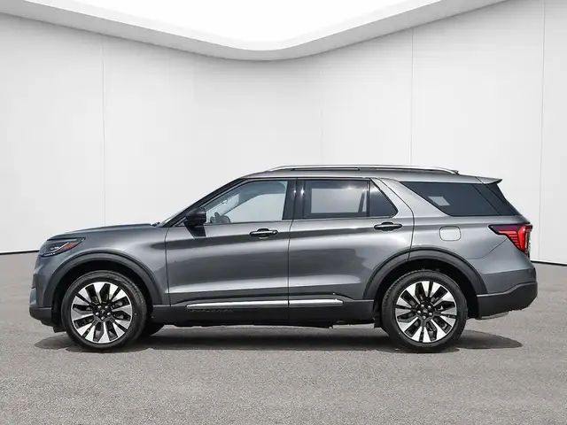 2026 Ford Explorer Platinum - Photo 4