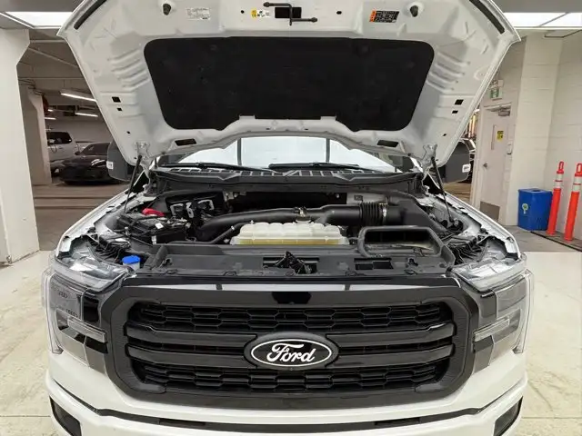 2025 Ford F-150 LARIAT | 502A | 6.5 Box | Sunroof | FX4 Off - Photo 9