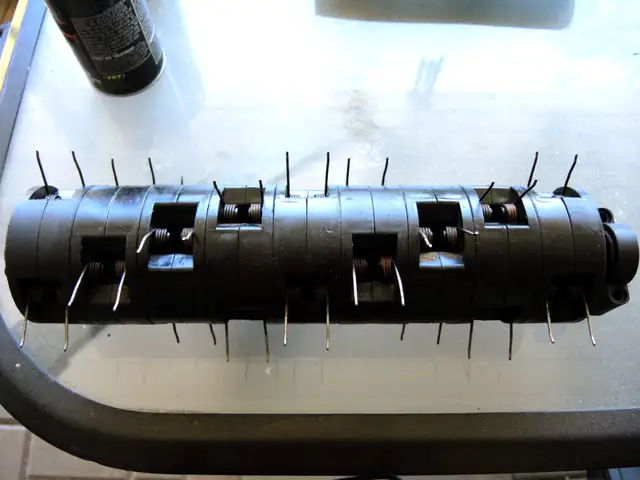 Sun Joe 13-inch 12 Amp Electric Scarifier   Lawn Dethatcher - Photo 5