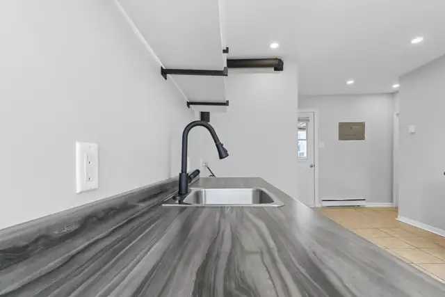 112 Rue Garneau Unit A, Gatineau, Quebec (J8X 1S3) - Photo 5