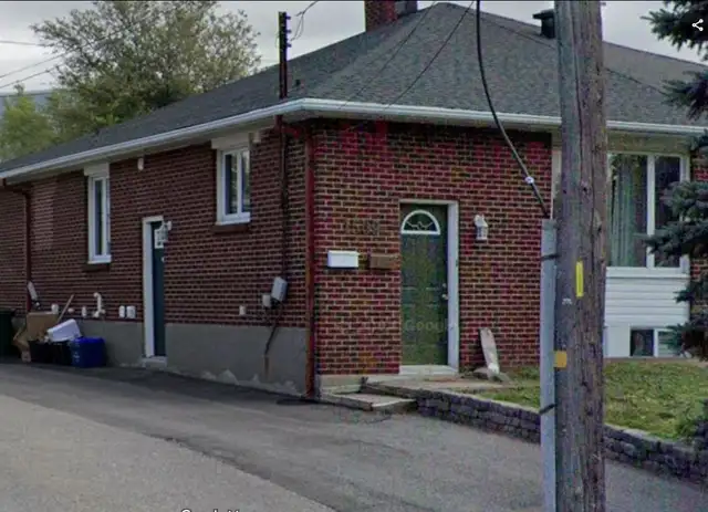 All-Inclusive 2-Bedroom with Private Entrance – Billings Bridge