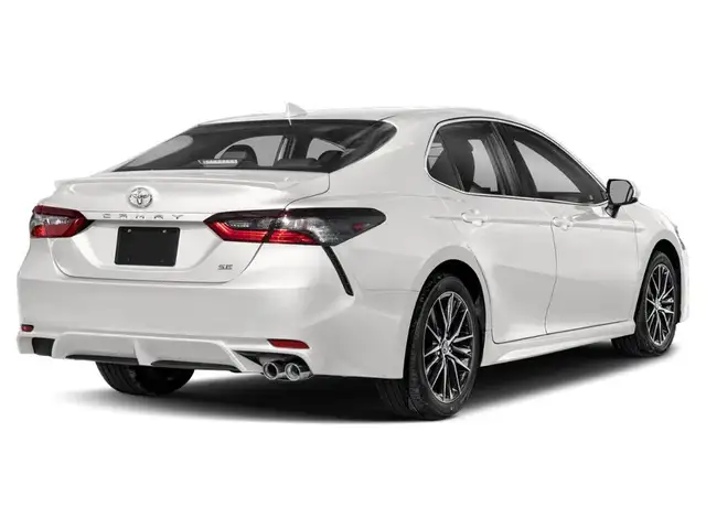 2022 Toyota Camry SE - Clean Carfax | Carplay | Radar Cruise - Photo 2