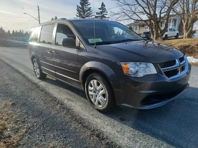 Dodge caravan  SXT