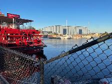 room st anne mcgill $650 text 514 206-0449