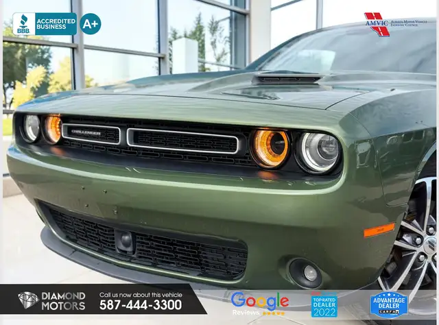 2019 Dodge Challenger SXT AWD - No Accidents - Leather - Photo 3