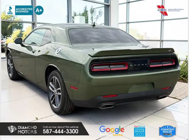 2019 Dodge Challenger SXT AWD - No Accidents - Leather - Photo 11