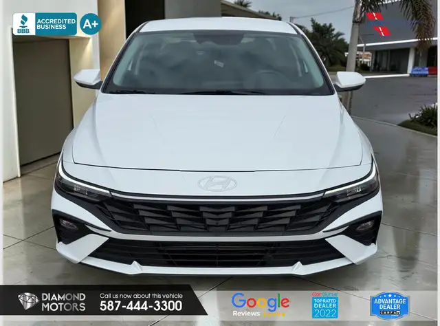 2025 Hyundai Elantra Preferred IVT - No Accidents - Remote Start - Photo 4