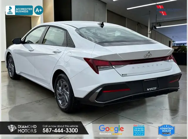 2025 Hyundai Elantra Preferred IVT - No Accidents - Remote Start - Photo 9