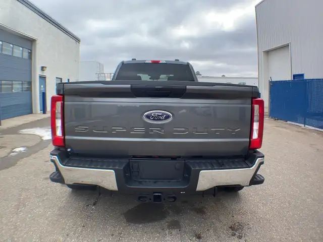 2026 Ford Super Duty F-350 Dually XLT FX4 623A - Photo 4