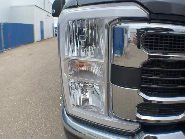 2026 Ford Super Duty F-350 Dually XLT FX4 623A - Photo 12