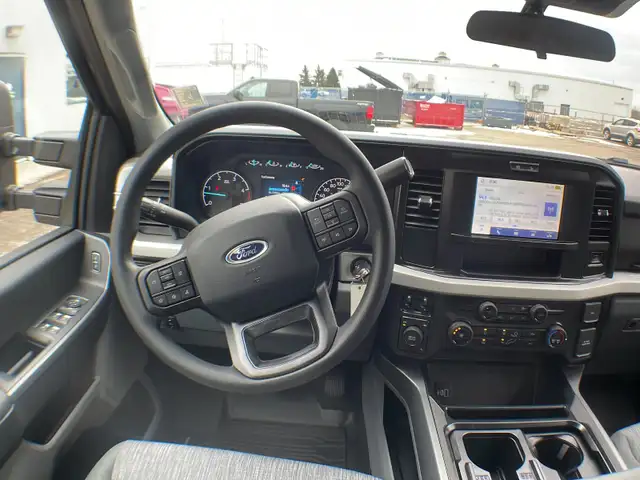 2026 Ford Super Duty F-350 Dually XLT FX4 623A - Photo 15