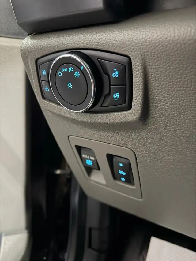 2020 Ford F-150 | 3.5L ECOBOOST | APPLE CARPLAY | FULLY INSPECTE - Photo 15