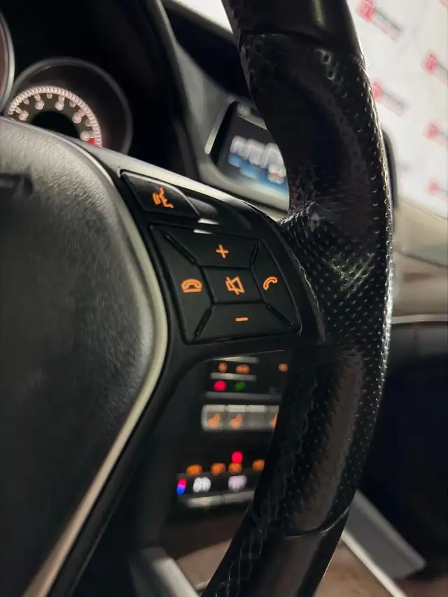 2016 Mercedes-Benz E-Class E400 |360 CAM | COOLED SEATS | HEATED - Photo 13