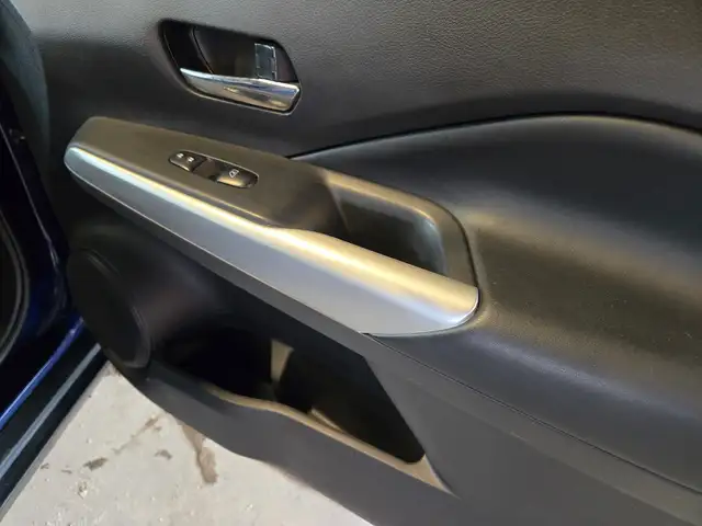 2019 Nissan Kicks SR - Photo 26