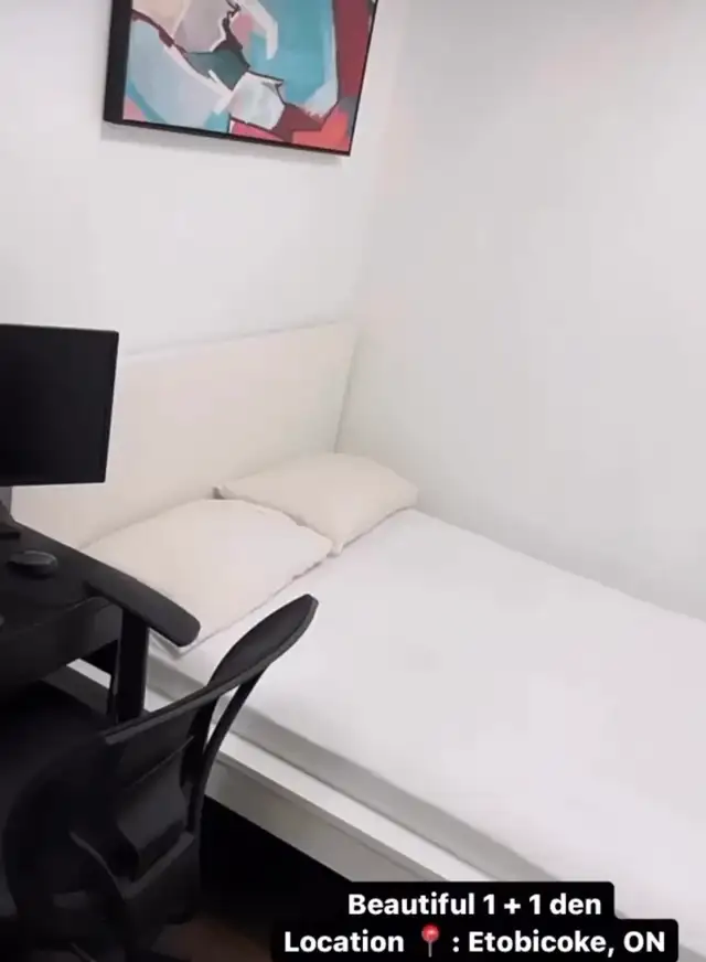 1 Den (Den with a door) |CN Views |$2400 | Near Subway   Parking - Photo 7