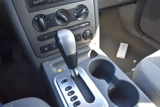 2005 Ford Freestyle SE AWD - Photo 12