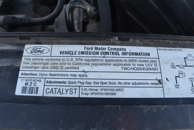 2005 Ford Freestyle SE AWD - Photo 28