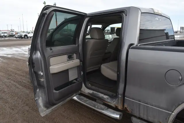 2010 Ford F-150 XLT - Photo 13