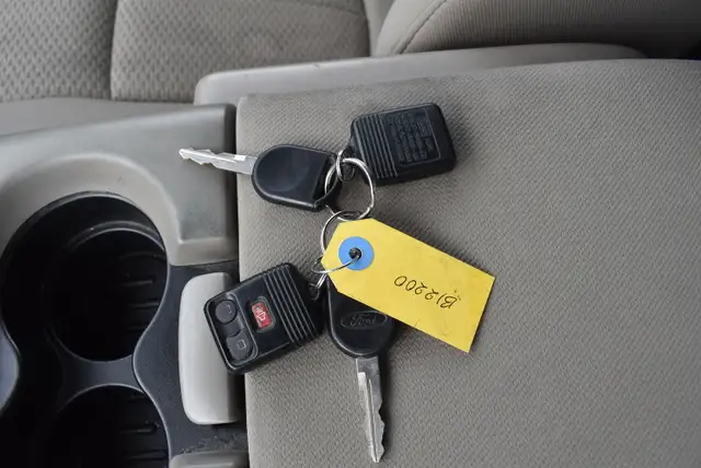 2010 Ford F-150 XLT - Photo 30