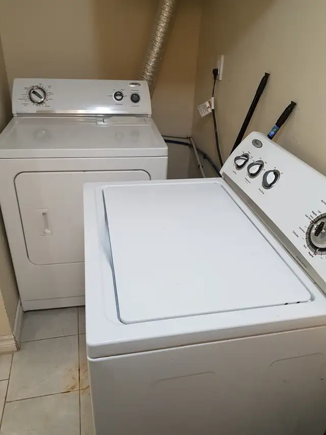 Room For Rent Near Humber Collage - Photo 9