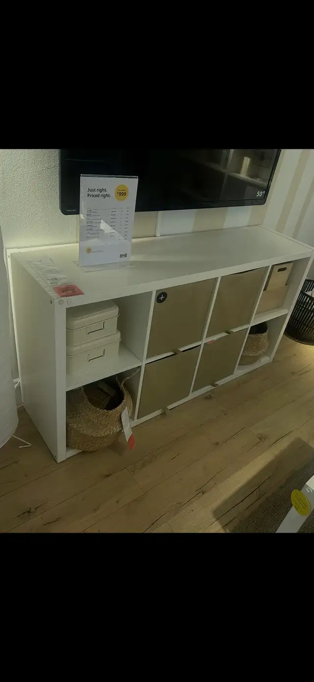 Cube storage shelf