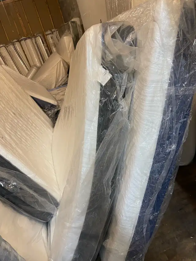 Brand New DOUBLE (12 Inches) Mattresses & Free Delivery - Photo 4