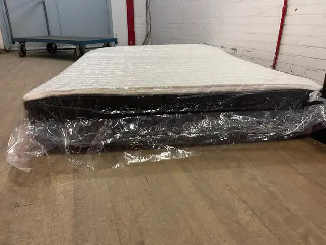 Brand New DOUBLE (12 Inches) Mattresses & Free Delivery - Photo 5