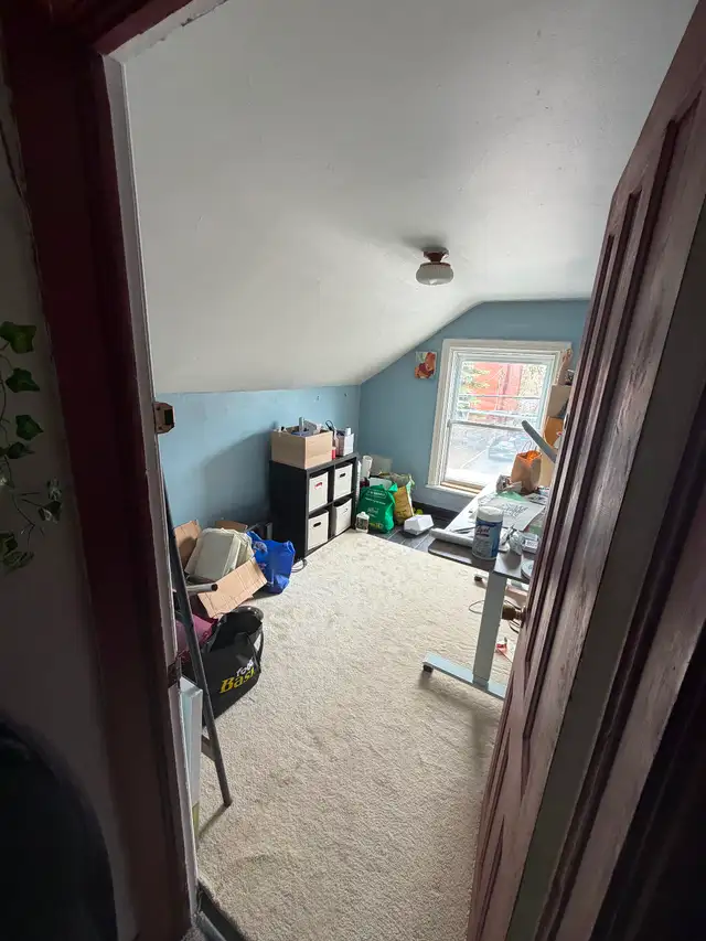 House rental near Queens University - Photo 7