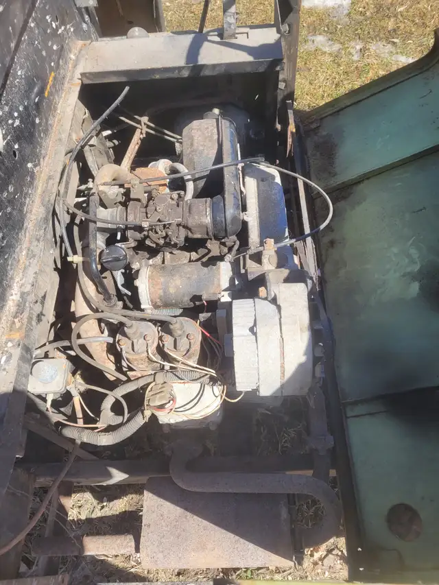 CUSHMAN WITH HYDRAULIC DUMPBOX 2 CYLINDER GAS ENGINE - Photo 8