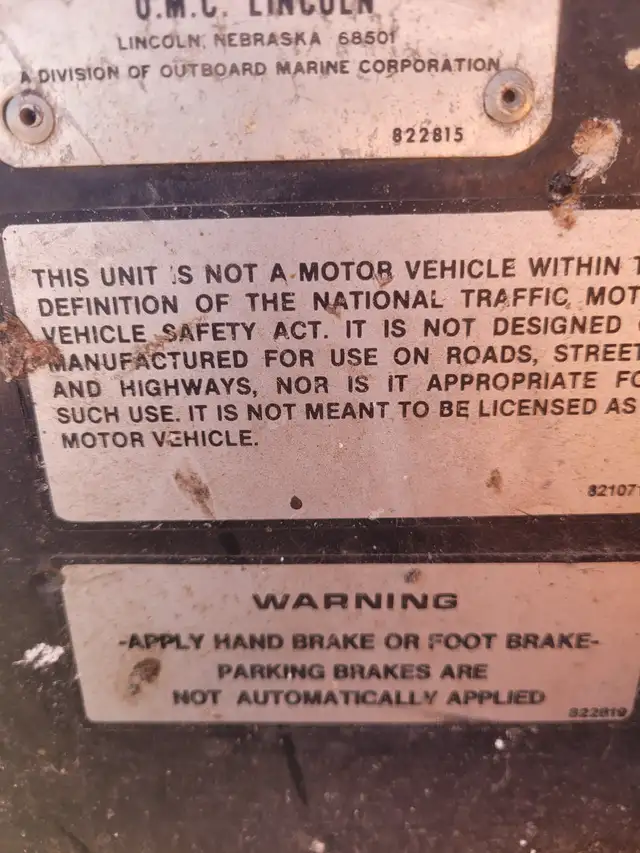 CUSHMAN WITH HYDRAULIC DUMPBOX 2 CYLINDER GAS ENGINE - Photo 10