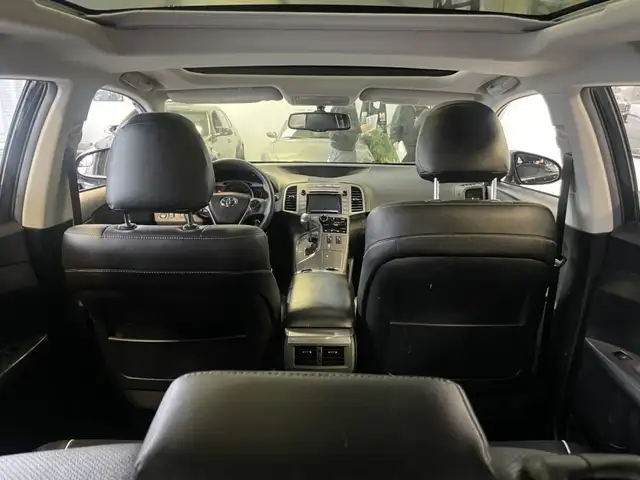 2015 Toyota Venza - Photo 23