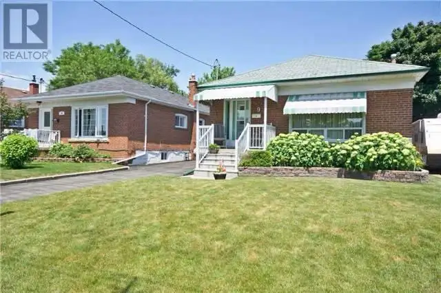 3 Bed for Rent-Lawrence &Warden May 1 - Photo 2