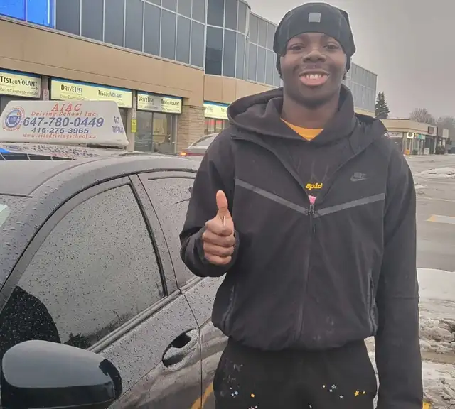 DRIVING LESSONS - Photo 4