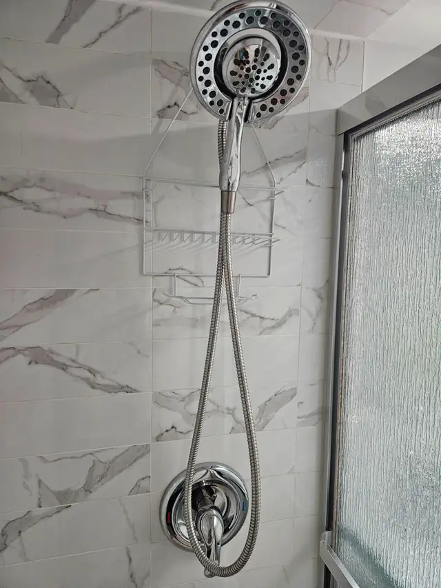 Furnished Master Room, Private Washroom, All Utilities Included - Photo 6