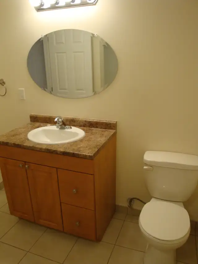 NEW SUDBURY/KINGSWAY AREA - Photo 5